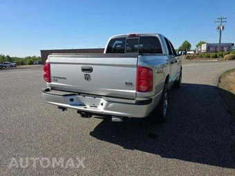 2005 Dodge Dakota SLT Crew Cab Medium Bed - miniatura 3