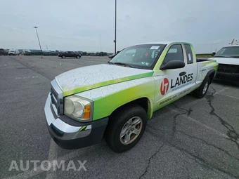2005 Dodge Dakota SLT Extended Cab Long Bed - samochód z USA z aukcji Manheim, oferta Kup Teraz w AUTOMAX