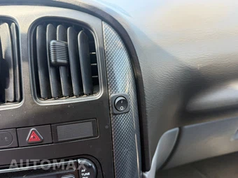 2005 Dodge Grand Caravan SXT Minivan 119.3" WB - miniatura 17