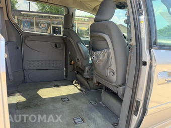 2005 Dodge Grand Caravan SXT Minivan 119.3" WB - miniatura 27