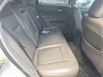 2005 Dodge Magnum SXT - miniatura 15