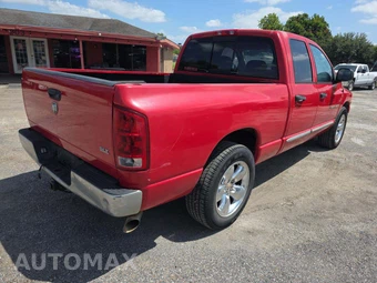 2005 Dodge Ram 1500 SLT Crew Cab Medium Bed – miniatura 3