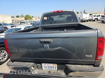 2005 Dodge Ram 1500 SLT Crew Cab Medium Bed – miniatura 5