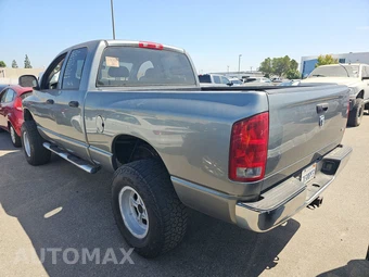 2005 Dodge Ram 1500 SLT Crew Cab Medium Bed – miniatura 6
