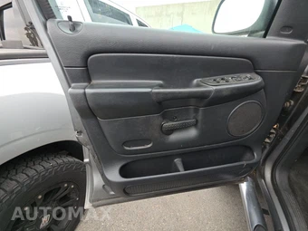 2005 Dodge Ram 1500 SLT Crew Cab Medium Bed – miniatura 9