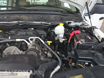 2005 Dodge Ram 1500 SLT Crew Cab Medium Bed – miniatura 29