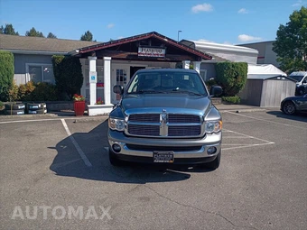 2005 Dodge Ram 1500 SLT Crew Cab Medium Bed - miniatura 2