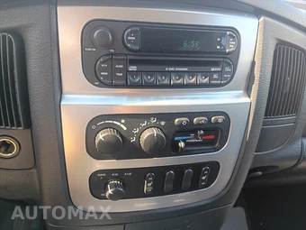2005 Dodge Ram 1500 SLT Crew Cab Medium Bed - miniatura 23