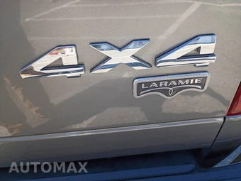 2005 Dodge Ram 1500 SLT Crew Cab Medium Bed - miniatura 26
