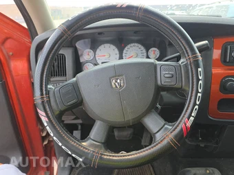 2005 Dodge Ram 1500 SLT Crew Cab Medium Bed – miniatura 10