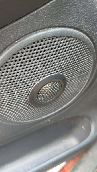 2005 Dodge Ram 1500 SLT Crew Cab Medium Bed – miniatura 25