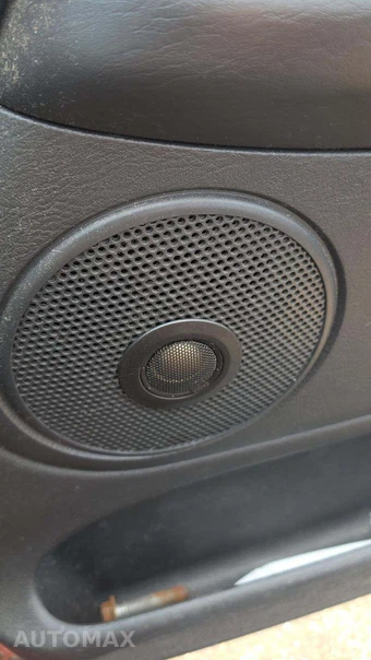 2005 Dodge Ram 1500 SLT Crew Cab Medium Bed – miniatura 35