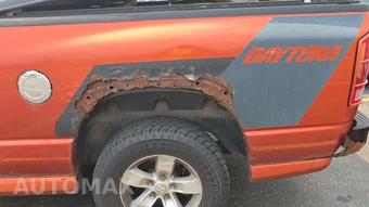 2005 Dodge Ram 1500 SLT Crew Cab Medium Bed – miniatura 64