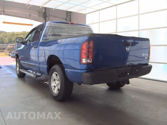 2005 Dodge Ram 1500 SLT Crew Cab Medium Bed – miniatura 6