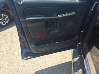 2005 Dodge Ram 1500 SLT Crew Cab Medium Bed – miniatura 9