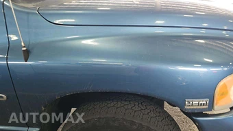 2005 Dodge Ram 1500 SLT Crew Cab Medium Bed - miniatura 19