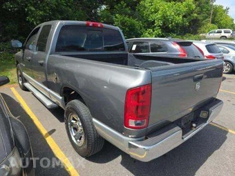 2005 Dodge Ram 1500 ST Crew Cab Medium Bed – miniatura 2