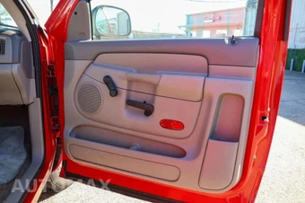 2005 Dodge Ram 1500 ST Regular Cab Medium Bed - miniatura 11