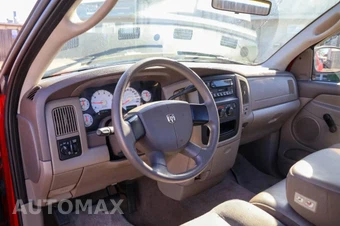 2005 Dodge Ram 1500 ST Regular Cab Medium Bed - miniatura 4