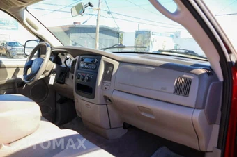2005 Dodge Ram 1500 ST Regular Cab Medium Bed - miniatura 5