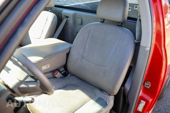 2005 Dodge Ram 1500 ST Regular Cab Medium Bed - miniatura 8