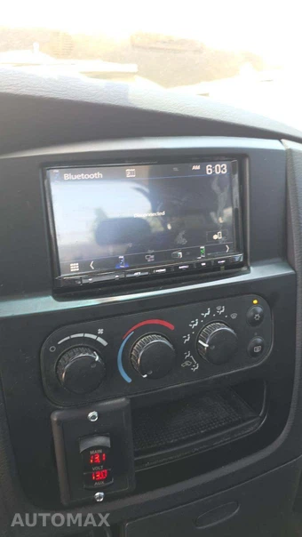 2005 Dodge Ram 2500 SLT Crew Cab Long Bed – miniatura 27