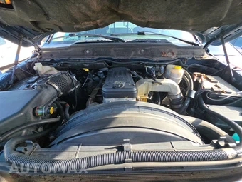 2005 Dodge Ram 2500 SLT Crew Cab Medium Bed – miniatura 15
