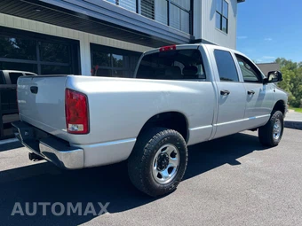 2005 Dodge Ram 2500 SLT Crew Cab Medium Bed - miniatura 4