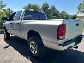 2005 Dodge Ram 2500 SLT Crew Cab Medium Bed - miniatura 5
