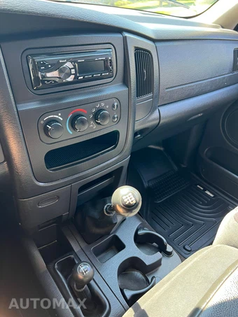 2005 Dodge Ram 2500 SLT Crew Cab Medium Bed - miniatura 9