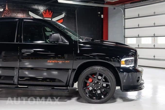2005 Dodge Ram SRT-10 Crew Cab Medium Bed - miniatura 17