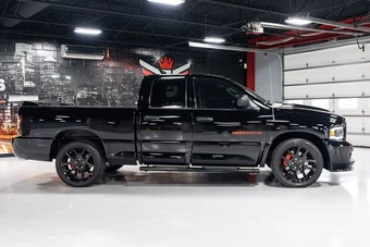 2005 Dodge Ram SRT-10 Crew Cab Medium Bed - miniatura 18