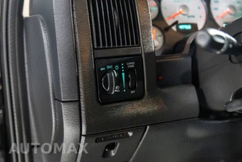 2005 Dodge Ram SRT-10 Crew Cab Medium Bed - miniatura 29
