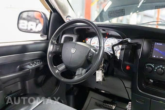 2005 Dodge Ram SRT-10 Crew Cab Medium Bed - miniatura 47