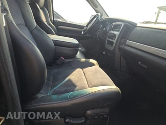 2005 Dodge Ram SRT-10 Crew Cab Medium Bed - miniatura 8