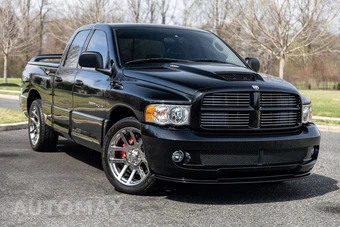 2005 Dodge Ram SRT-10 Crew Cab Medium Bed - samochód z USA z aukcji Manheim, oferta Kup Teraz w AUTOMAX