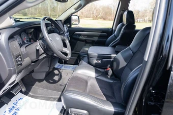 2005 Dodge Ram SRT-10 Crew Cab Medium Bed - miniatura 30