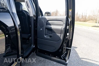 2005 Dodge Ram SRT-10 Crew Cab Medium Bed - miniatura 38