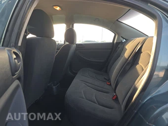 2005 Dodge Stratus Sedan SXT – miniatura 13