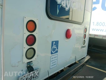 2005 Ford E-450 Base DRW - miniatura 21