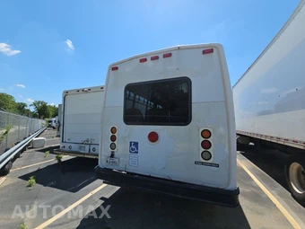 2005 Ford E-450 Base DRW - miniatura 5