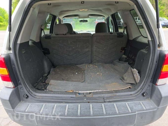 2005 Ford Escape Hybrid - miniatura 14