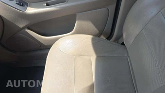 2005 Ford Escape Limited – miniatura 20