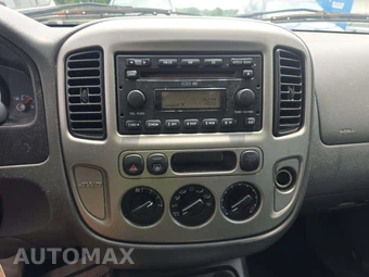 2005 Ford Escape XLT – miniatura 10