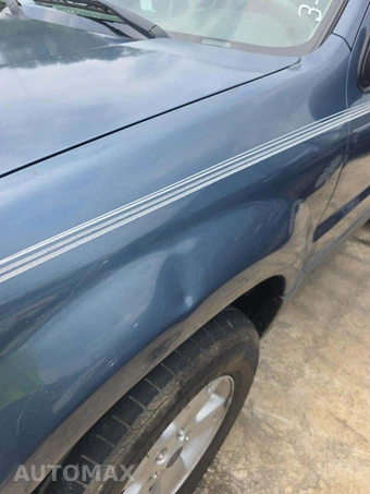 2005 Ford Escape XLT – miniatura 24