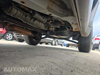 2005 Ford Escape XLT – miniatura 7