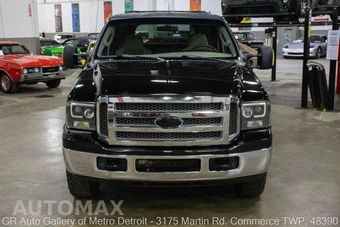 2005 Ford Excursion XLT - miniatura 10
