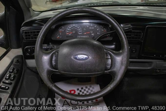 2005 Ford Excursion XLT - miniatura 104