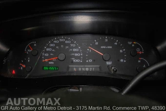 2005 Ford Excursion XLT - miniatura 110