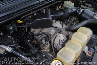 2005 Ford Excursion XLT - miniatura 140